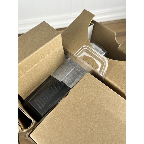 Rocketfish RF-WHTIB Receiver Universal Wireless Rear Speaker Kit Black New Open - Picture 7 of 8